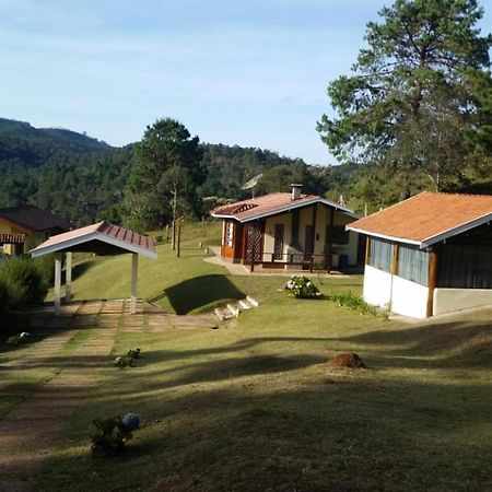 Um Lugar Para Curtir, Descansar E Amar! Campos do Jordão Екстериор снимка